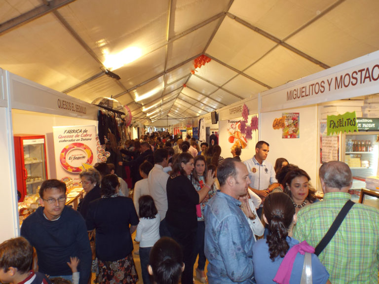 La Feria Agroganadera y Comercial de «Una Pará en Gines 2010»